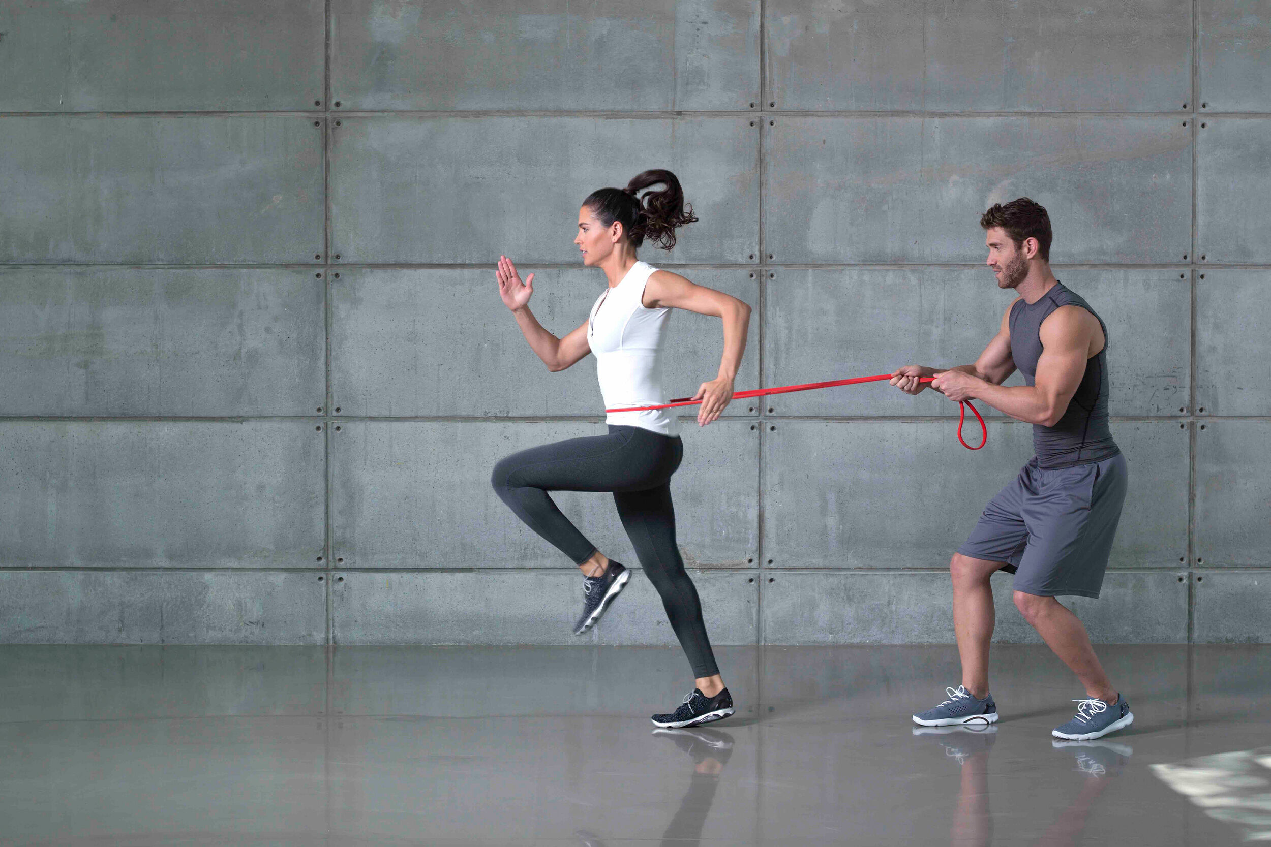 Athletiktraining mit Resistant Bands im Jagdhof Bayern